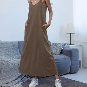 Slant Pocket Solid Cami Dress SIZE 8/10 L